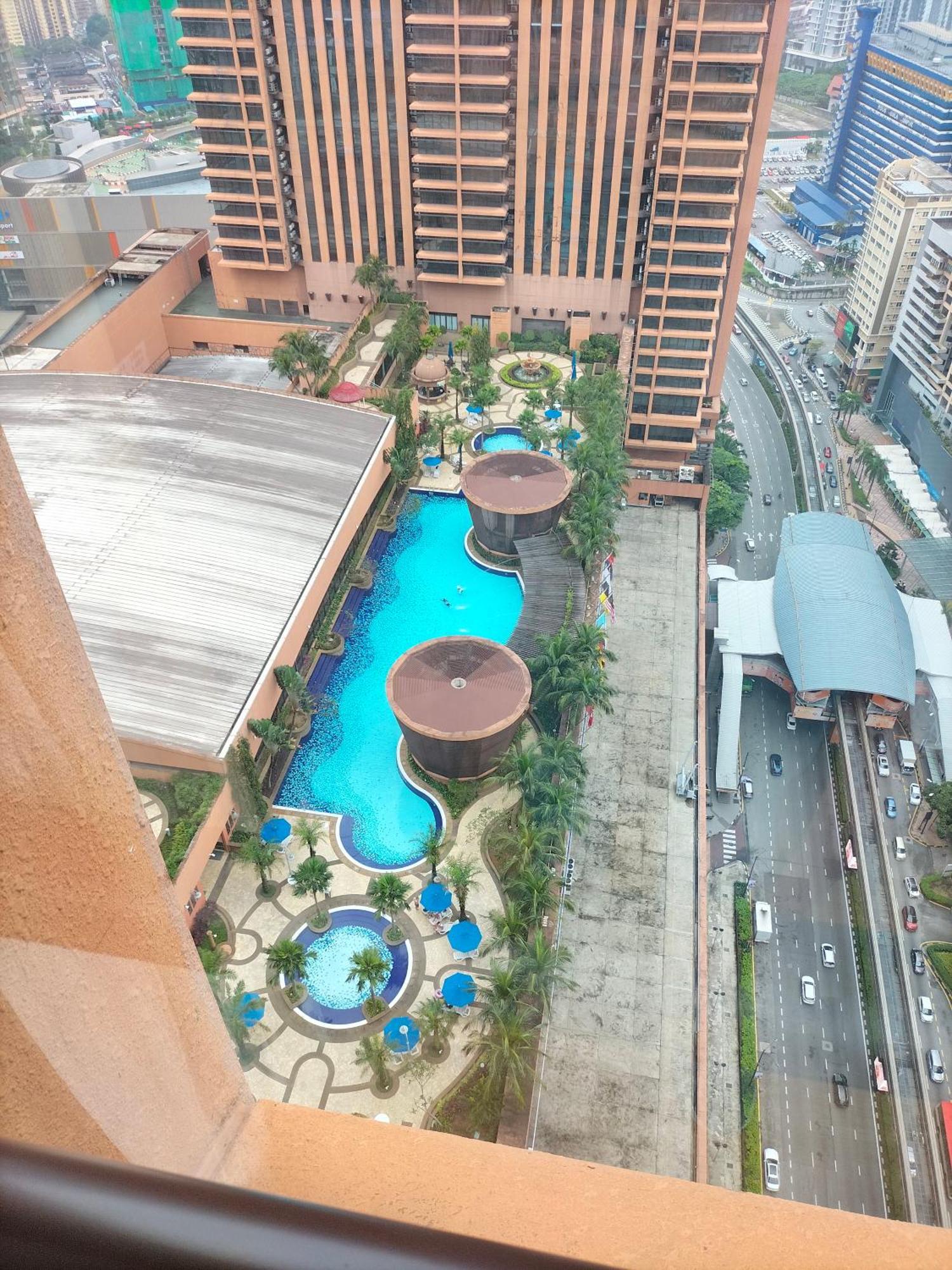 At Times Square Kl